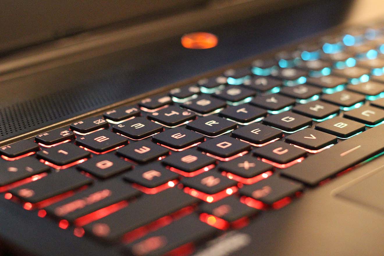 Замена клавиатуры ноутбука MSI в Ижевске